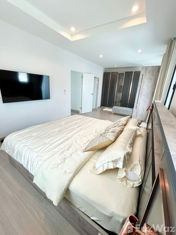 รูป บ้านขนาด 4 ห้องนอน เดินทางสะดวกทั้งออกนอกเมืองและเข้าเมือง 5642878 - รูปที่ 21/29