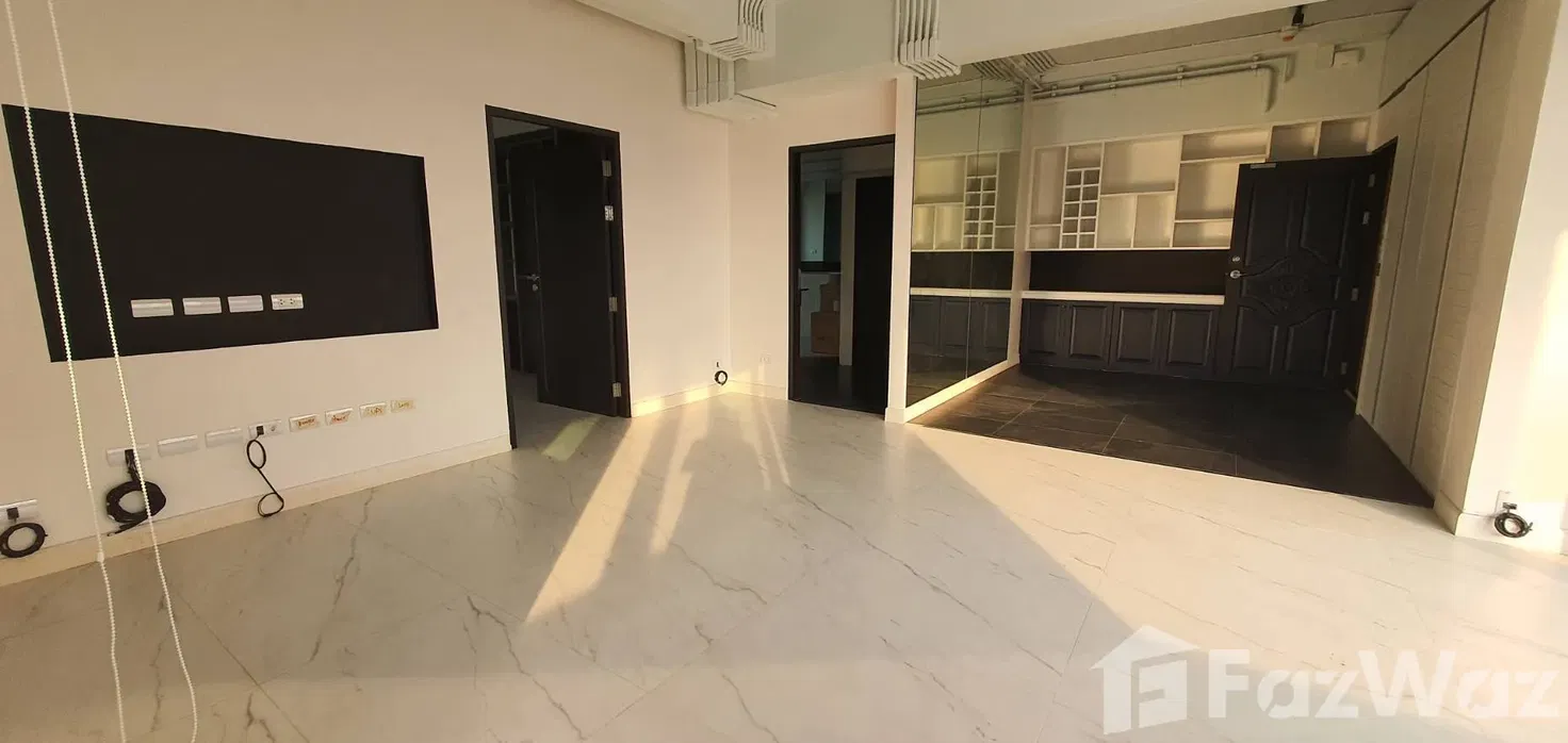 picture 2 Bedroom Condo for sale at Sun Palace Condominium  5563734 - 1/9