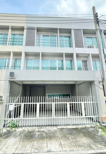 ให้เช่าทาวน์โฮม โนเบิล คิวบ์ พัฒนาการ (NOBLE CUBE PATTANAKARN) อยู่ถนนพัฒนาการแขวงสวนหลวง