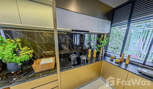 5 Bedroom House for sale at Venue ID Mortorway-Rama9 2015045