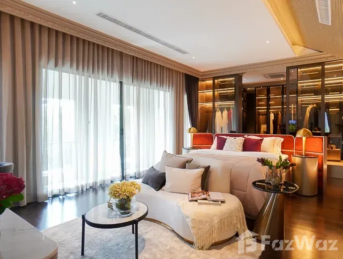 picture 4 Bedroom House for sale at Grand Bangkok Boulevard State Bangna  1911412 - 5/19