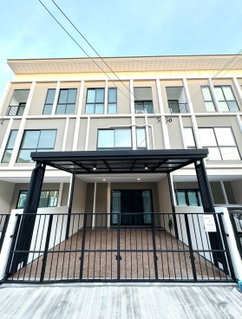 รูปภาพ 3 Bedroom Townhouse for rent at Patio Srinakarin - Rama 9 1743410