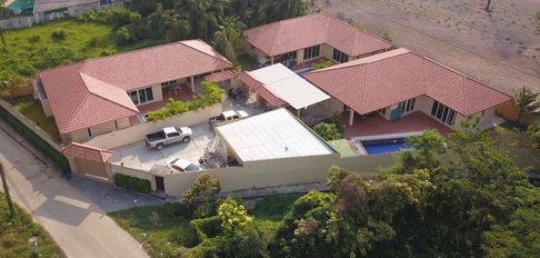 Resort Three poolvilla  in Huay Yai  25 M. bath