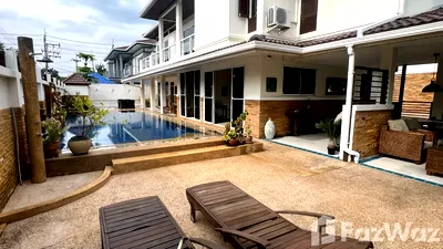 Houses for sale Hua Hin Prachaubkirikhan : Stunning Two Story Villa off Soi 112 @ Baan Roth 5334558