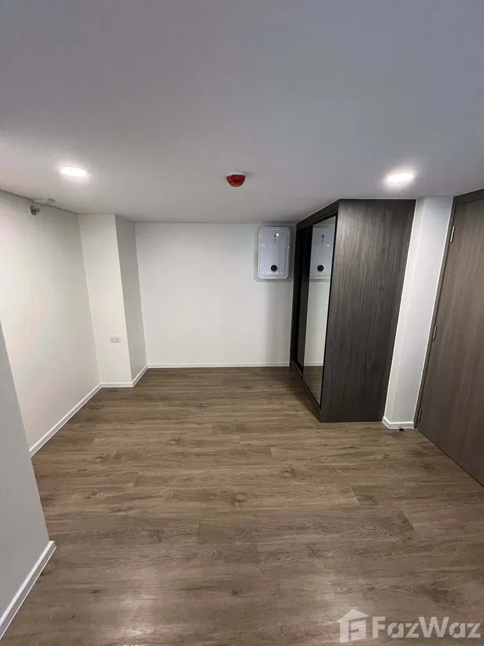 picture 3 Bed Rooms, Duplex 5768228 - 2/12