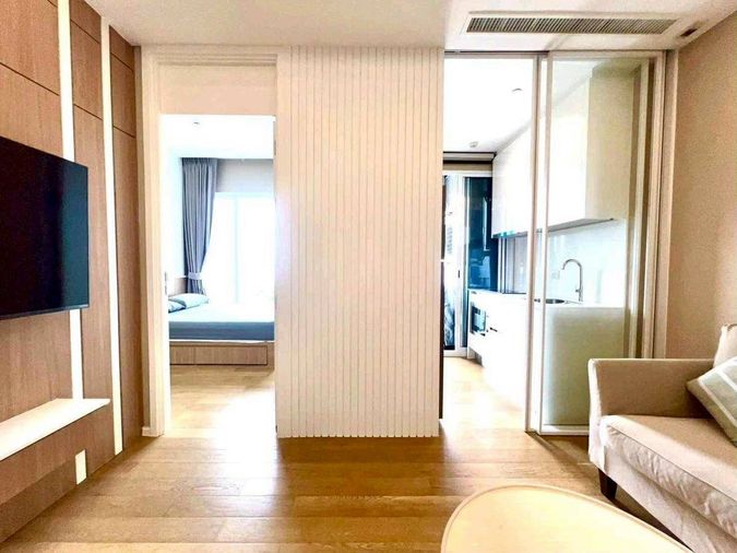 ให้เช่าด่วน! ห้องสวย ราคาพิเศษสุด! คอนโดหรู The Saint Residence - 1 ห้องนอน, 1 ห้องน้ำ - 31 ตร.ม.