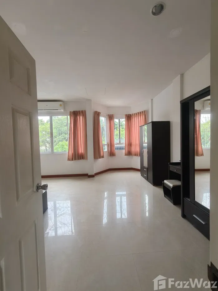 picture Townhome for sale below market price 5737686 - 53/58