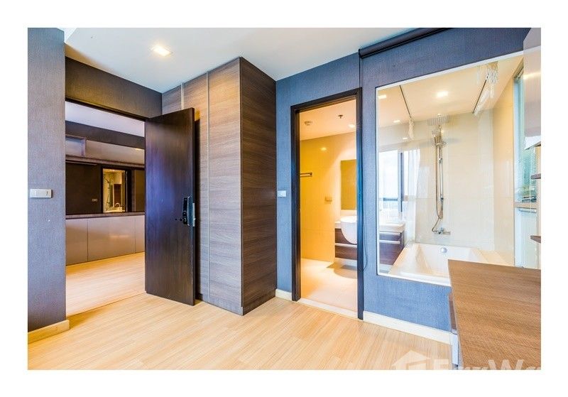 picture 2 Bedroom Condo for sale at Sky Walk Residences  153533 - 6/26
