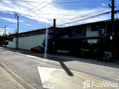 Houses for sale Prawet : 5 Bedroom House for sale in Nong Bon, Bangkok  1684414