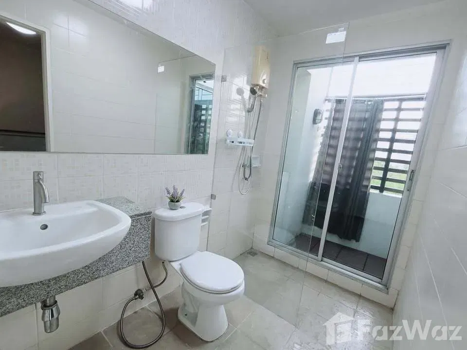 picture Townhome 3 stories 3 bedrooms 3 bathrooms 5336323 - 10/14