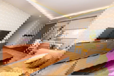 2 Bedroom Condo for rent at Via Botani 1133536