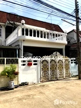 เช่าทาวน์โฮม เขตบางซื่อ : ทาวน์เฮ้าส์ให้เช่า 3 ห้องนอน ใน บางซื่อ, กรุงเทพมหานคร 1016812