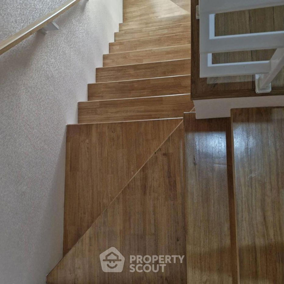 picture 4-BR Townhouse close to Chiang Mai International Airport (ID 2036082) - 7/10
