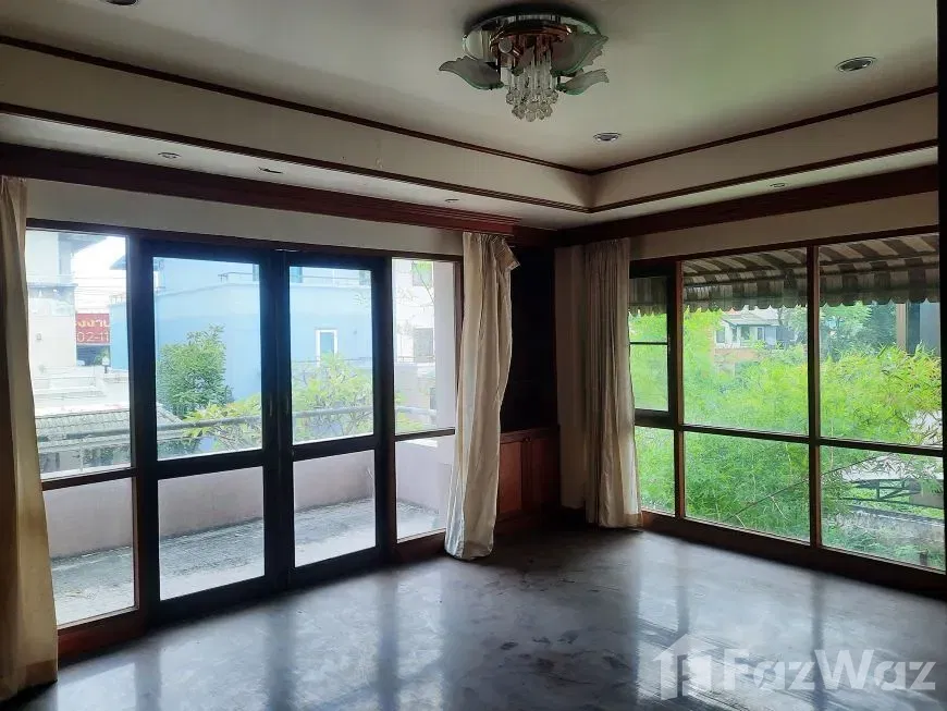 picture 3 Bedroom House for sale in Nong Bon, Bangkok  1690774 - 6/10