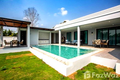 Houses for sale Thap Tai, Prachuap Khiri Khan : Villa for sale 2007669