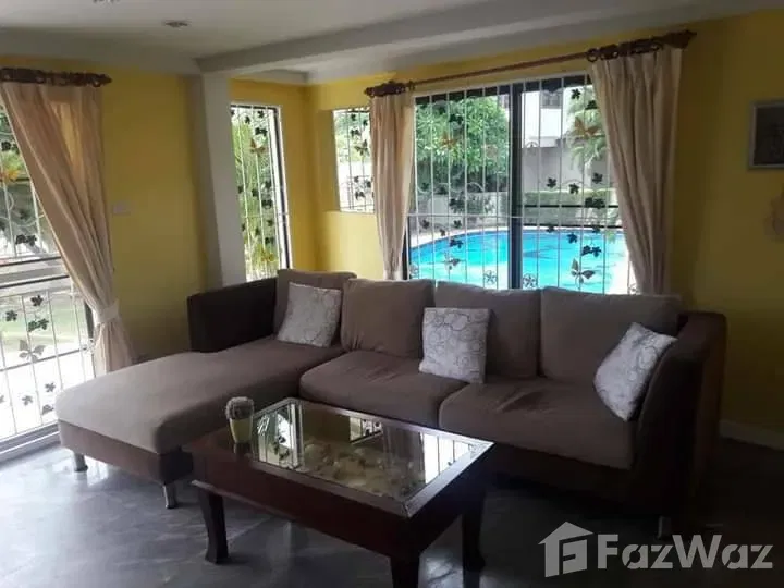 picture Buy a Spacious 200 SqM Villa: ฿7,800,000 ($39,000/SqM)! 1112190 - 3/15