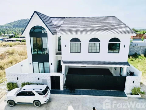 3 Bedroom Villa for sale in Nong Prue, Chon Buri 1997774