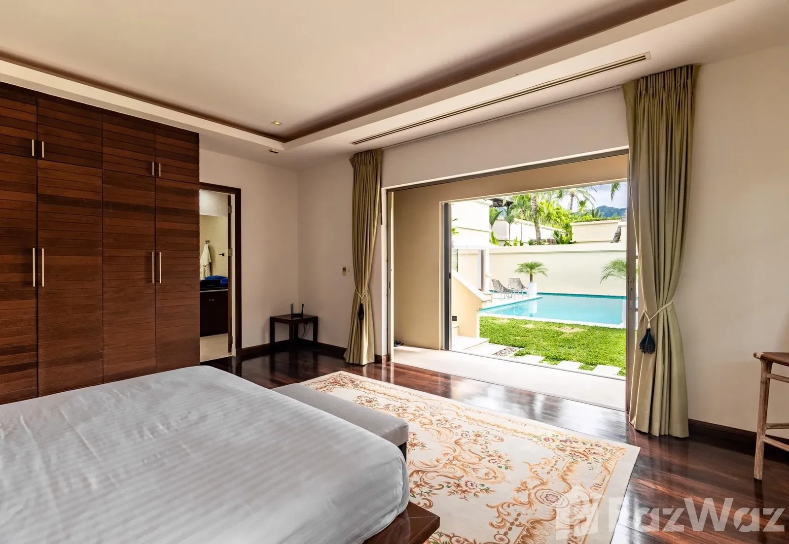 Private Pool Villa with 3 Bedrooms For Rent 1944697 - image 6