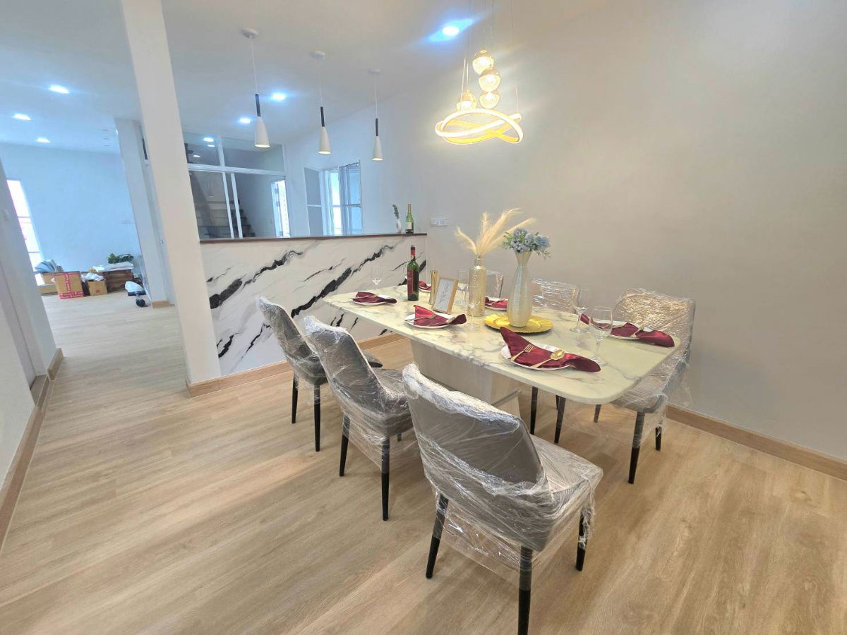 รูป บ้านเดี่ยวหลังใหญ่ กำลังรีโนเวทใหม่ กว้าง ราคาคุ้ม หมู่บ้าน ฮาร์โมนี่วิลล์ ถนนสุขาภิบาล5 ซอย80 แขวงออเงิน เขตสายไหม - รูปที่ 19/49