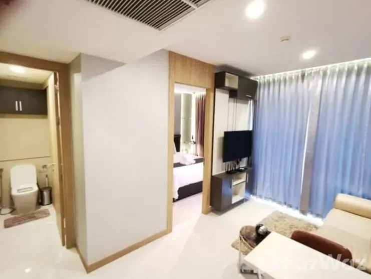 picture 1 Bedroom Condo for sale at The Riviera Wongamat  1971082 - 3/15