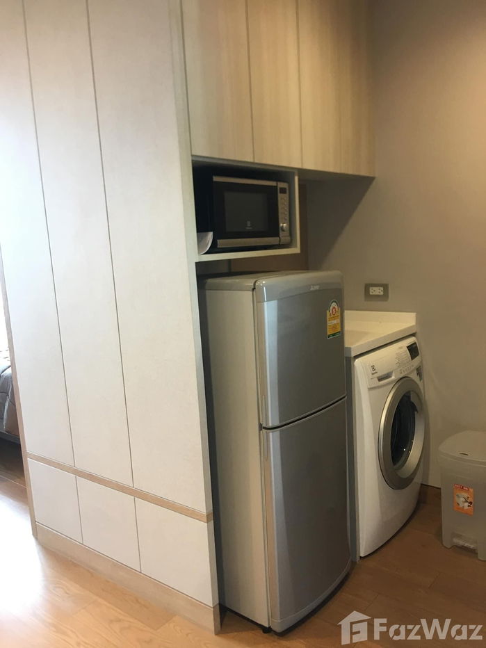 picture 1 Bedroom Condo for sale at The Lumpini 24  1427916 - 3/7