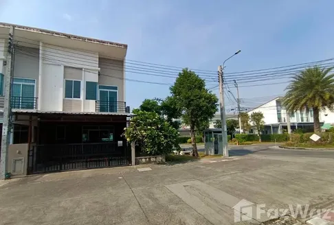 4 Bedroom Townhouse for rent at Gusto Suksawat 5729133