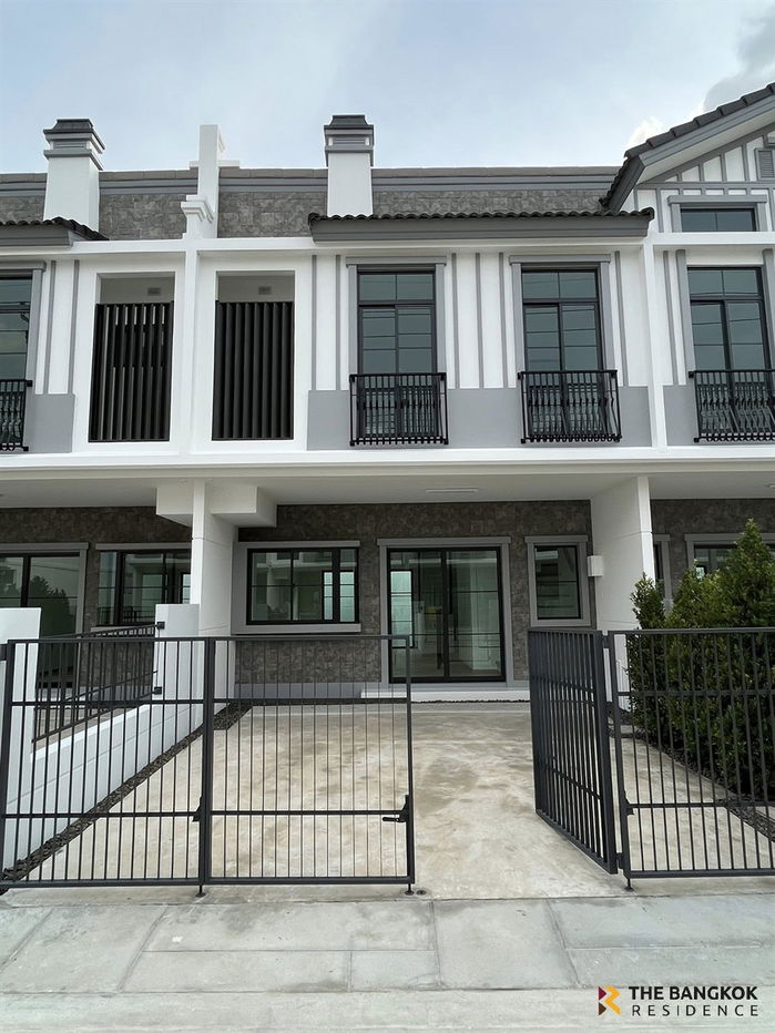 รูป  Villaggio 3 Srinakarin–Bangna 🏡 ทาวน์โฮม 2 ชั้น พร้อมเฟอร์ฯ + ครัวใหญ่ + Pet Friendly! 🐾  - รูปที่ 10/11