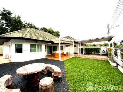 Houses for sale Nong Prue, Chonburi : Ready-to-Move-In Pool Villa for Sale or Rent 5577166