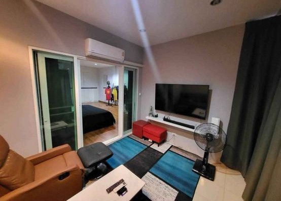 picture Sales Townhome The Exclusive Pattanakarn 44, near Ekkamai, Thonglor, Rama 9, and Asoke. - 4/6