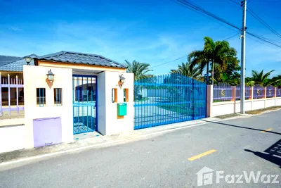 Houses for sale Hin Lek Fai, Prachuap Khiri Khan : 5 Bedroom House for sale in Hin Lek Fai, Prachuap Khiri Khan  5564046