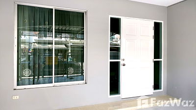 Townhouses for rent Sripatum University : 3 Bedroom Townhouse for rent at Baan Klang Muang Swiss Town 1708746