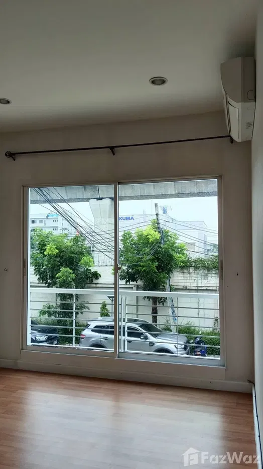 picture 3 Bedroom Townhouse for sale at The Metro Rama 9  1981804 - 17/45