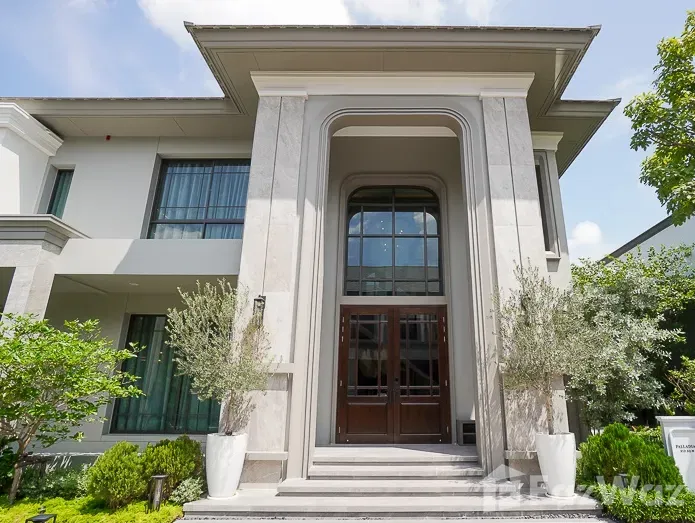 picture 4 Bedroom House for sale at Grand Bangkok Boulevard State Bangna  1911413 - 11/19