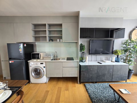🎊 For Rent Condo NOBLE REVO SILOM Building 1, Floor 16,2 bed room, Room size 65.00 sqm