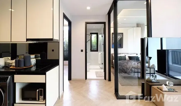 picture 2 Bedroom Condo for sale at Chapter Charoennakorn-Riverside  5587630 - 2/5