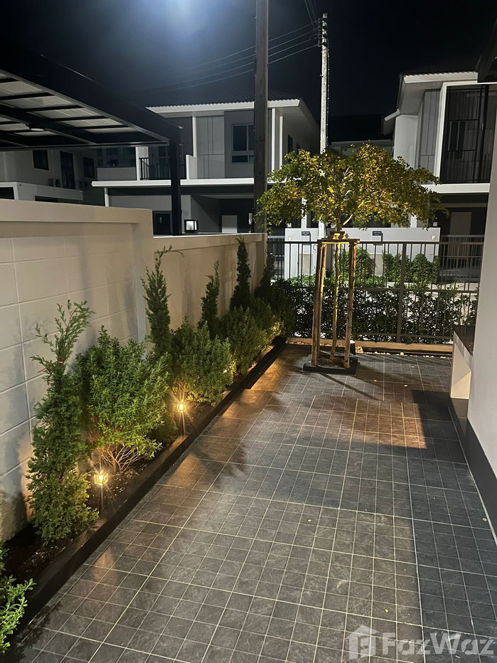 รูป บ้านขนาด 4 ห้องนอน เดินทางสะดวกทั้งออกนอกเมืองและเข้าเมือง 5642878 - รูปที่ 29/29