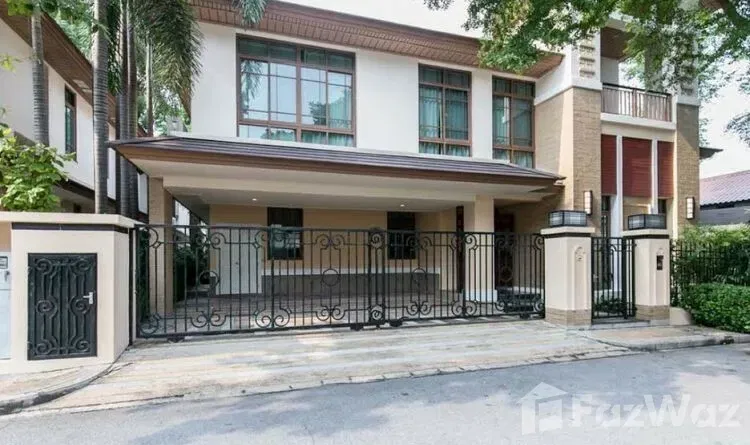 บ้านเดี่ยวให้เช่า : บ้านเดี่ยวให้เช่า 4 ห้องนอน ในโครงการ บ้านแสนสิริ สุขุมวิท 67 1083122