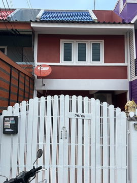 บ้านให้เช่า  ทาวน์เฮ้าส์ 2 ชั้น  ห้องนอน 2 ห้องน้ำ แอร์ 2 ตัว 