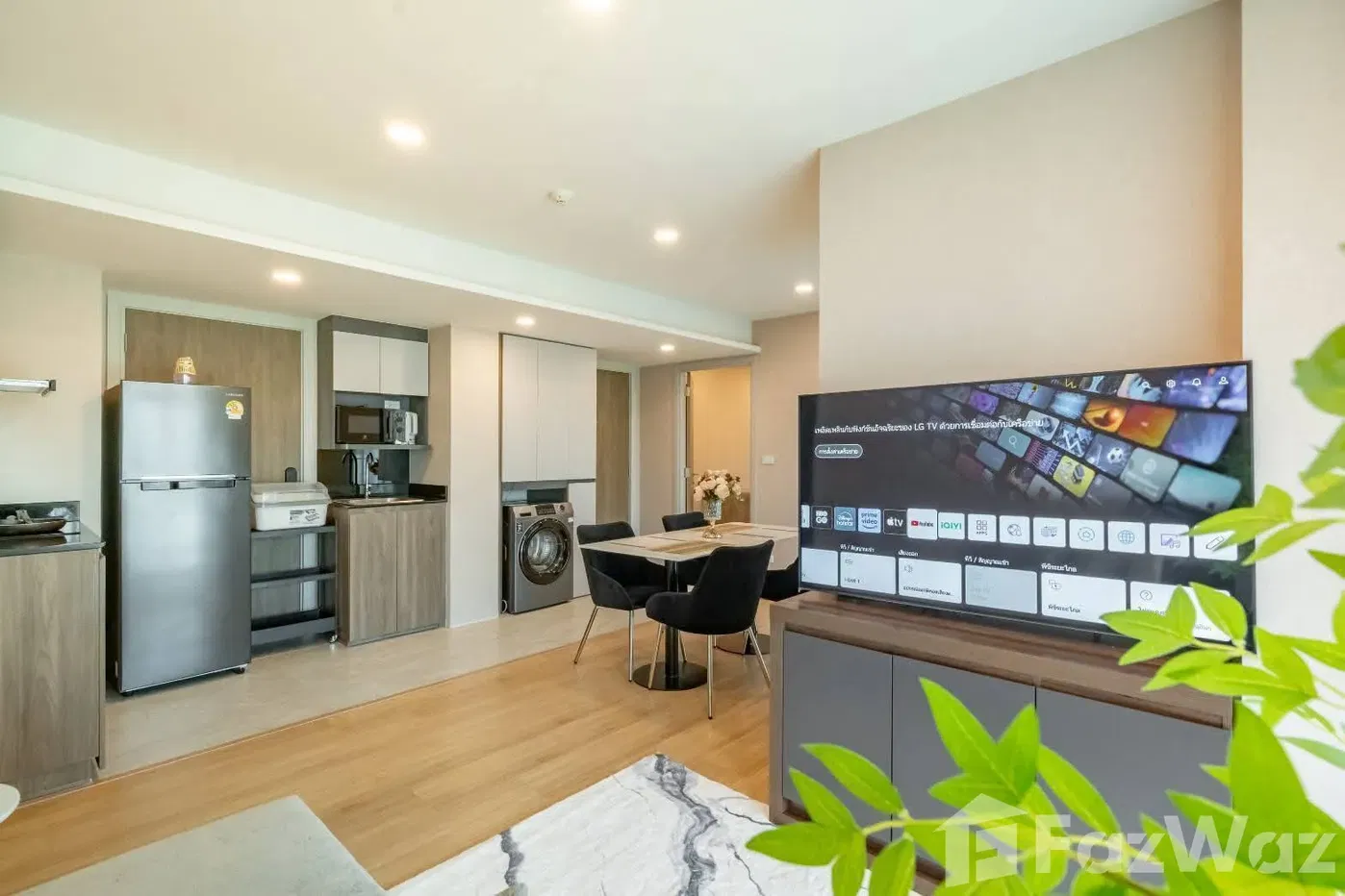 picture LLOYD Soonvijai - Thonglor 5754092 - 3/22