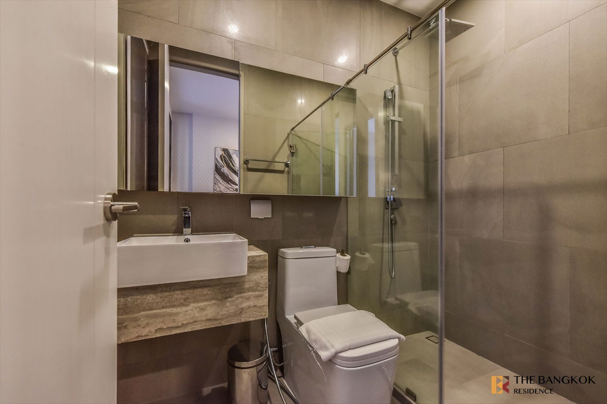 picture ✨✨Park Origin Phayathai Beautiful Room, Good Condition near Airport Rail Link Phaya Thai Station - 2/10