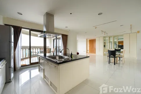 2 Bedroom Condo at Nusa State Tower Condomenium Silom 5755850