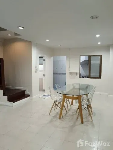 picture Baan Klang Muang Rama 9 Soi 43 - Suan Luang, Bangkok 5765548 - 2/18