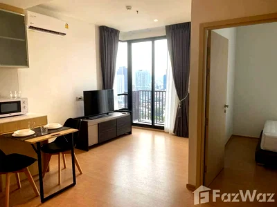 คอนโดให้เช่า : คอนโดให้เช่า 1 ห้องนอน ในโครงการ มารุ เอกมัย 2 1811746