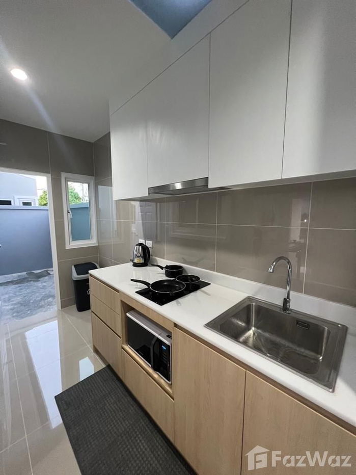 รูป ทาวน์เฮ้าส์ให้เช่า 3 ห้องนอน ในโครงการ เดอะ ริช วิลล่า @ป่าหล่าย 1620522 - รูปที่ 2/12