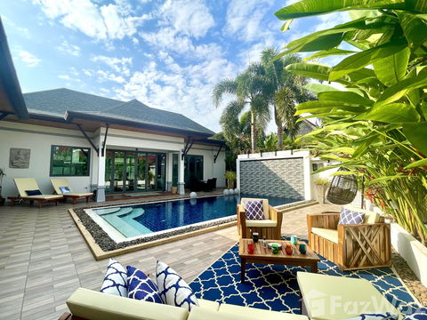 วิลล่าให้เช่า 3 ห้องนอน ใน ราไวย์, ภูเก็ต 1711122