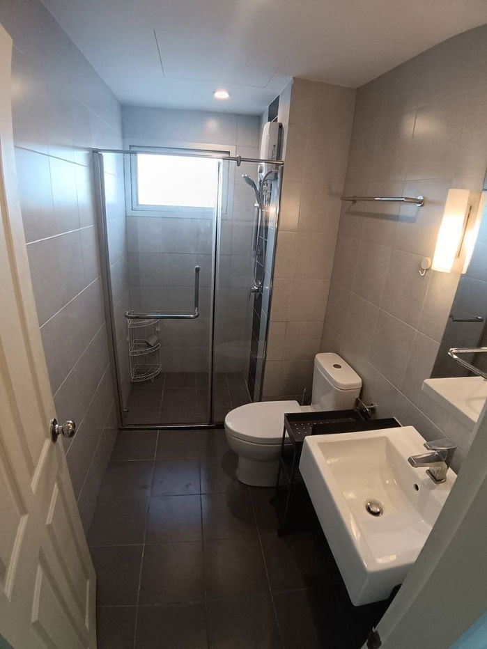 picture Condominium for rent with 2 bedrooms, 1 toilet and 1 kitchen. - 8/14