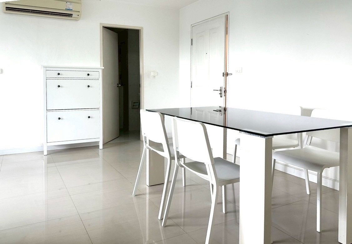 picture Condo For Rent | Corner Room 2 Bedrooms 1 Bathroom “Condo One Thonglor Station” 51 Sq.m. Near BTS Thonglor - 2/12