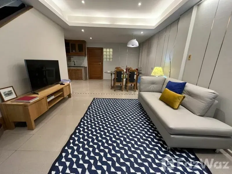 picture 3 Bedroom Townhouse for sale in Bang Na, Bangkok  1119356 - 1/18