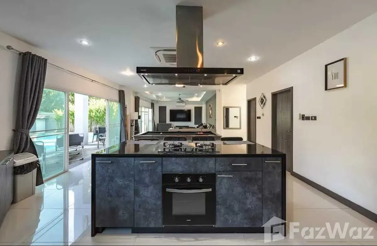 picture 4 Bedroom Villa for sale in Rawai, Phuket  5732612 - 11/21