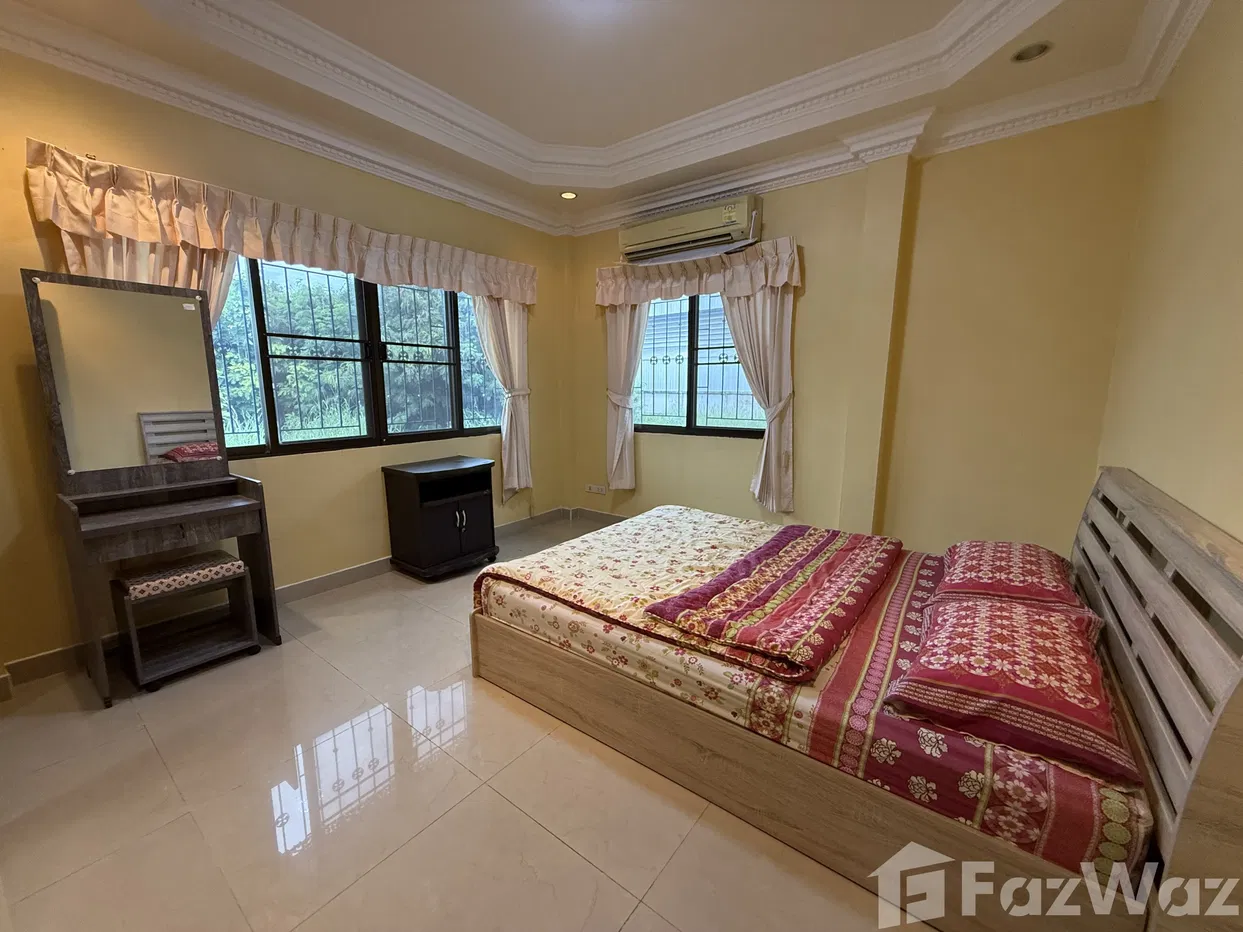 รูป วิลล่าให้เช่า 4 ห้องนอน ในโครงการ โรยัล กรีน ปาร์ค 5762103 - รูปที่ 18/30